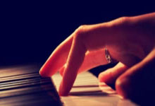 爱游戏：争欧冠资格是最难的挑战？瓜帅：不，要连胜17场夺冠才难.